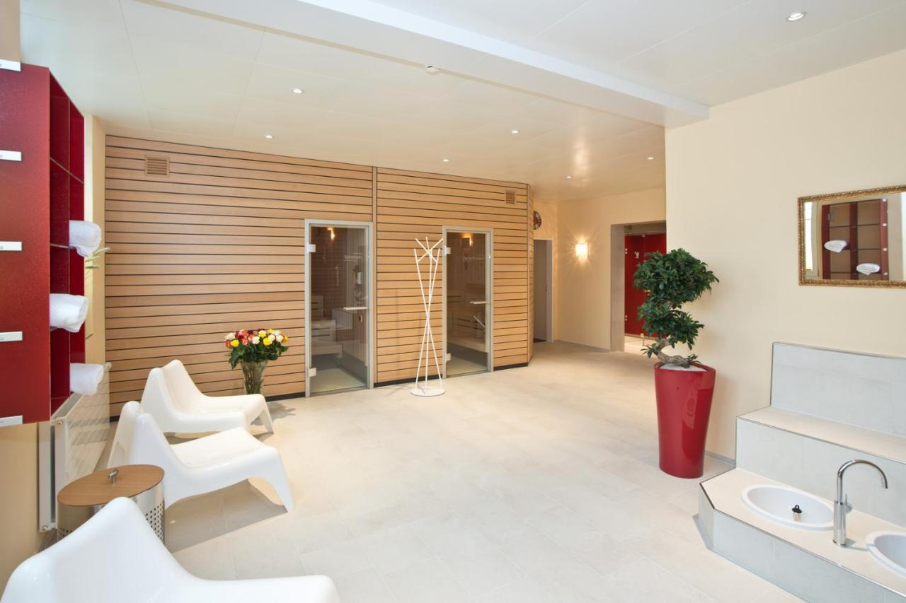 Hotel Kronenhof Schaffhausen Exteriör bild